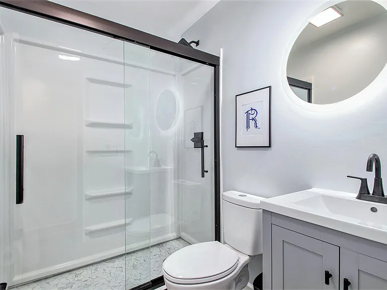 1160 Helmen Dr — Photo 14