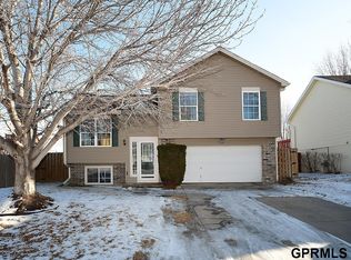 7115 S 176th St, Omaha, NE 68136