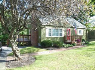 395 Pleasant St, Leicester, MA 01524