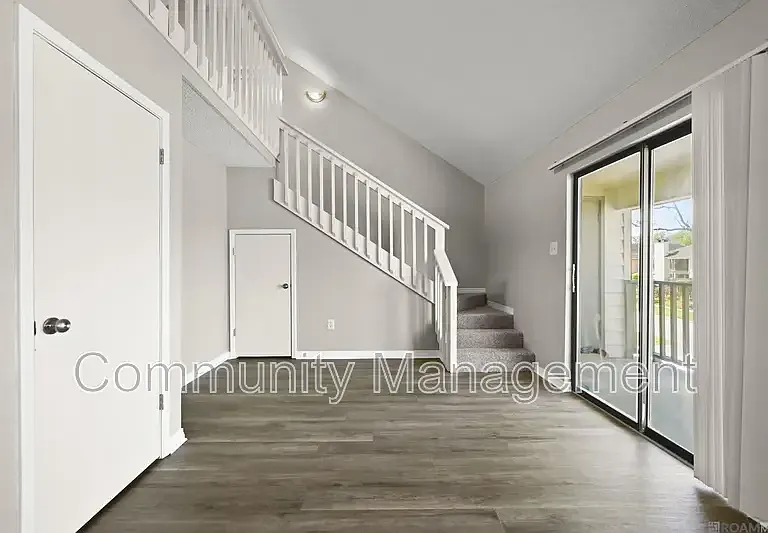 5141 Butter Creek Ln #208 — Photo 3