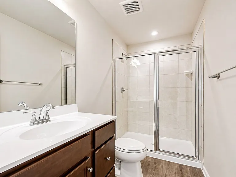 133 Capeside Ct — Photo 8