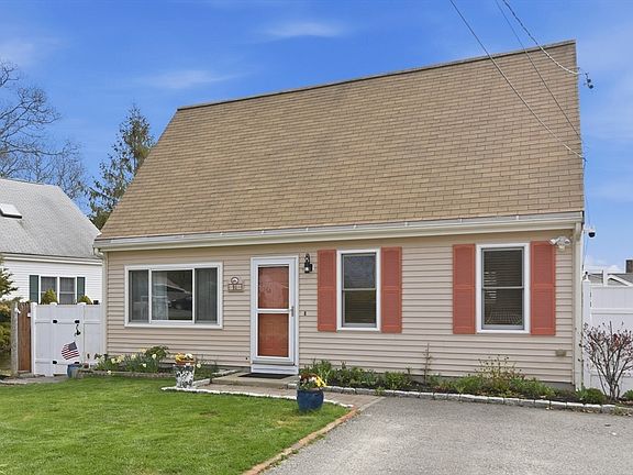2nd image of 91 Cohasset Rd
