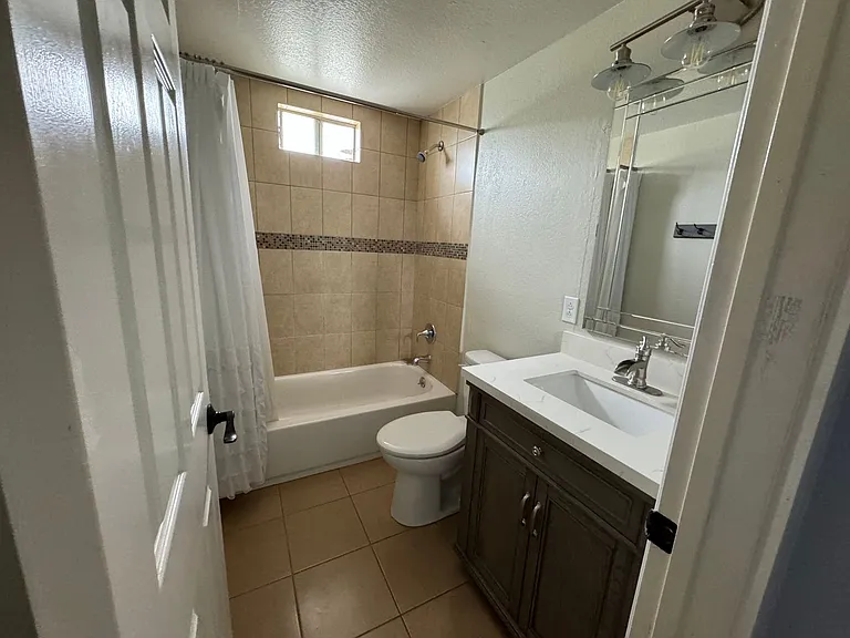 466 Weisser Way — Photo 21