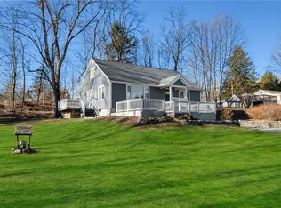 57 W Pine Rd, Staatsburg, NY 12580