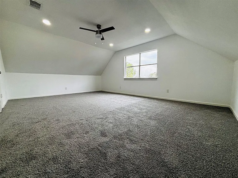 16246 Los Altos Dr — Photo 13