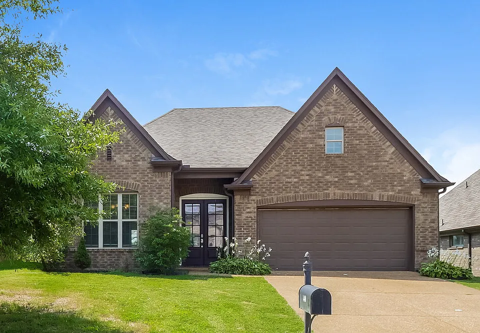 140 Hidden Meadows Ln