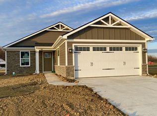 2032 Pheasant Grove Dr, Danville, IN 46122