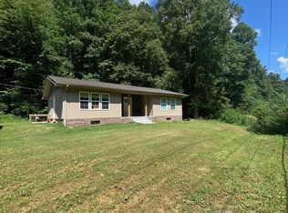 97 Sawyers Rd, Lick Creek, KY 41540