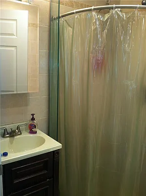 Rented by R New York | media 53