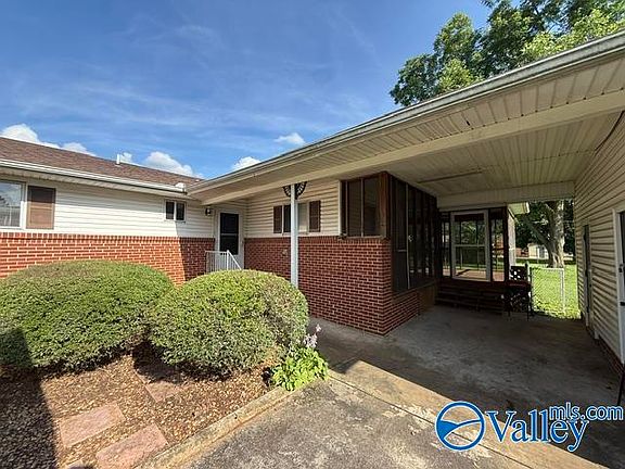 5th image of 4309 Clayrest Dr NW