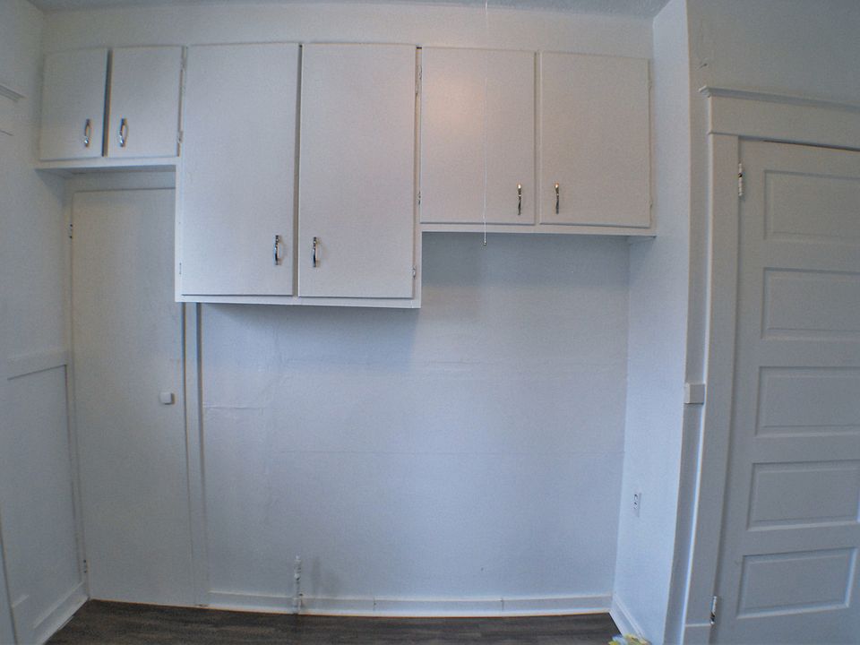 434 Worden - Kitchen (3)_02162016