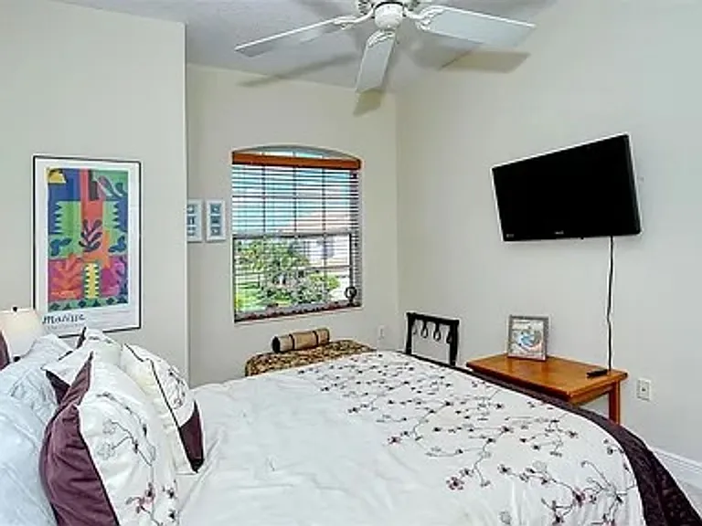 8263 Miramar Way — Photo 28