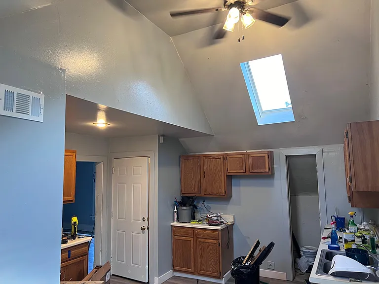 1720 Villa St #UPPER — Photo 3