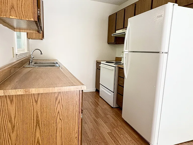 90 Providence Rd #A — Photo 6
