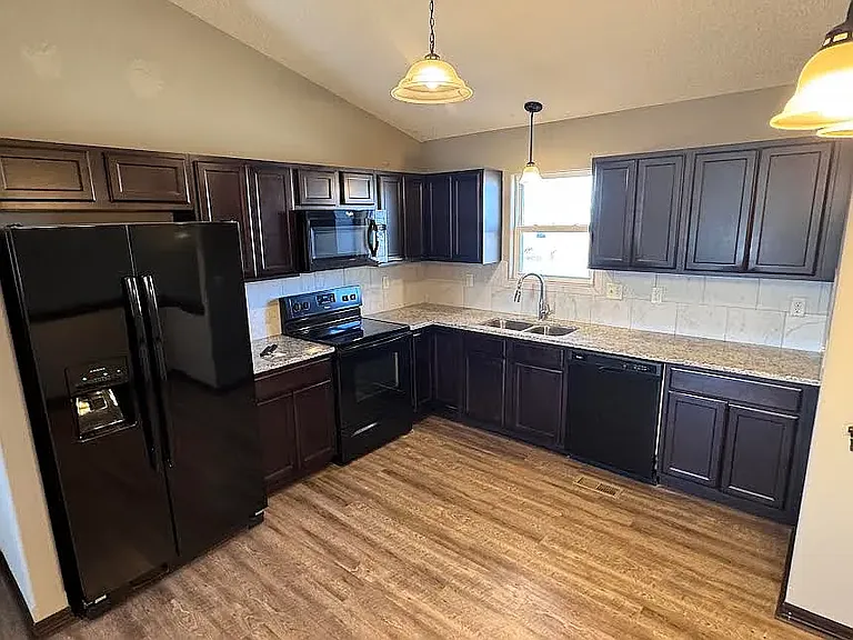 2408-10 E Quivira Ct — Photo 1