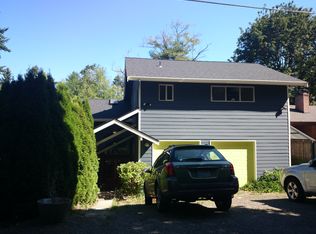 3716 SW Cambridge St, Seattle, WA 98126