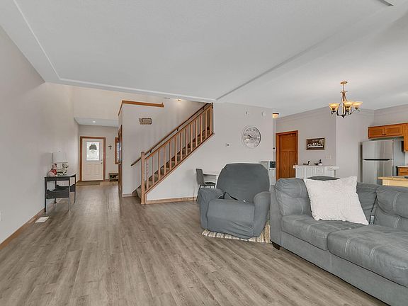 3rd image of 57 4th Ave NW