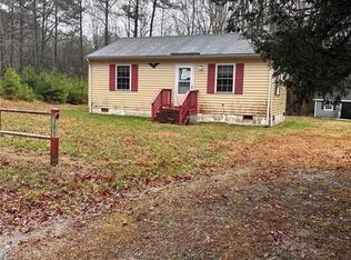 53 Leetown Rd, Lancaster, VA 22503