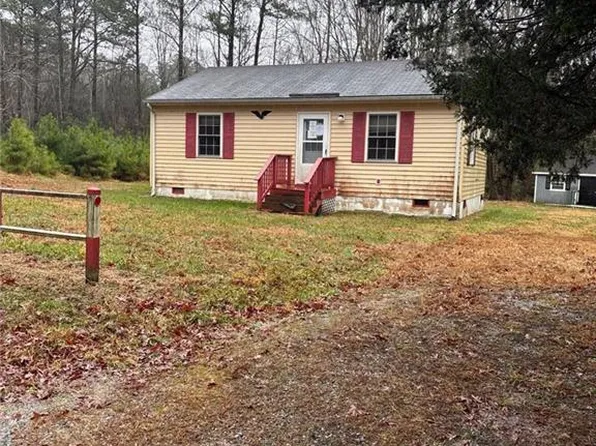 53 Leetown Rd, Lancaster, VA 22503