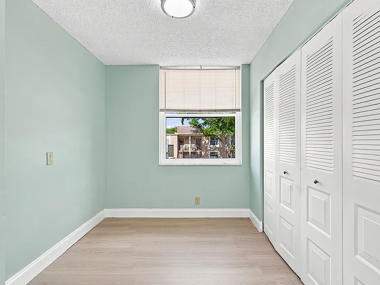 950 NW 80th Ave #204 — Photo 10
