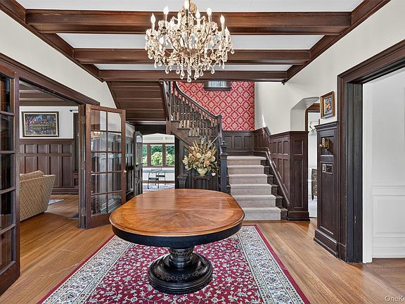 5th image of 157 Arcadia Road