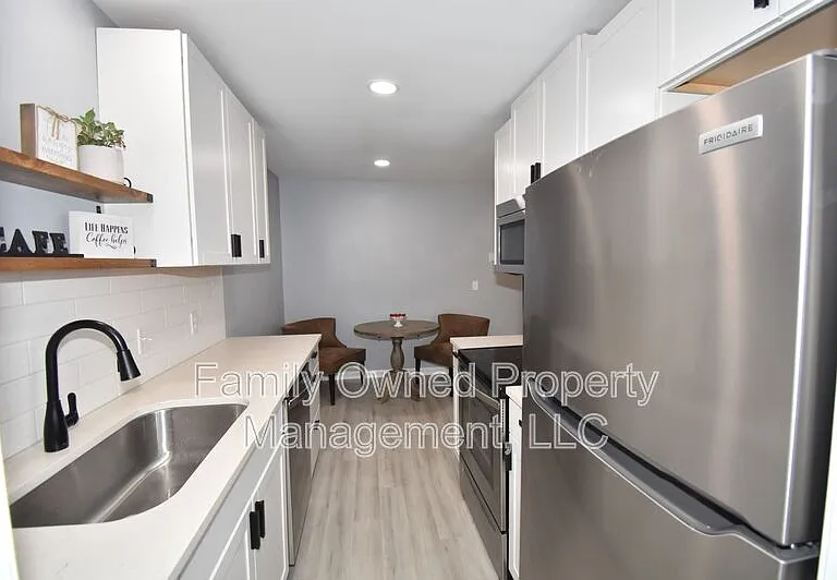 113 Susan Dr #A — Photo 11