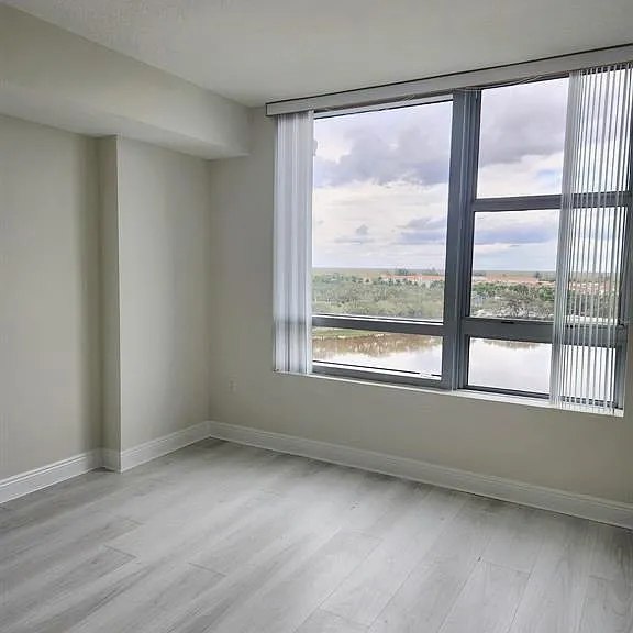 2681 N Flamingo Rd #1104S — Photo 9