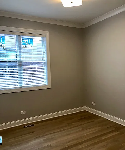 3343 N Kenmore Ave — Photo 10