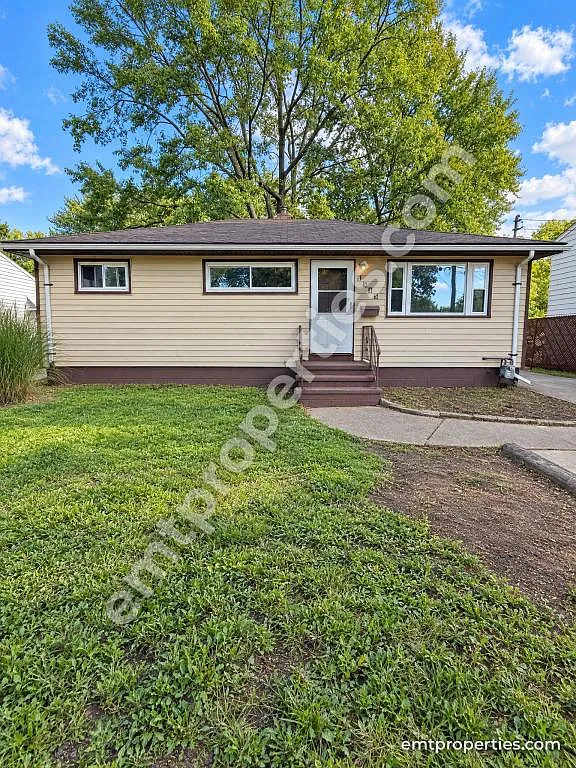 1515 Missouri Ave — Photo 1