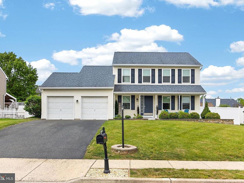 1st image of 2580 Willow Brook Ln