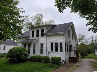 502 Center St, Augusta, IL 62311