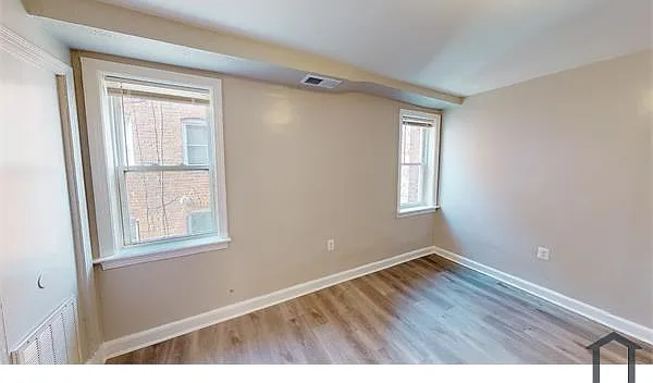 3 bed, $2,549 — Photo 3