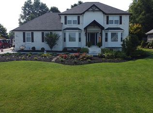 325 Shadow Ridge Dr, Chattanooga, TN 37421