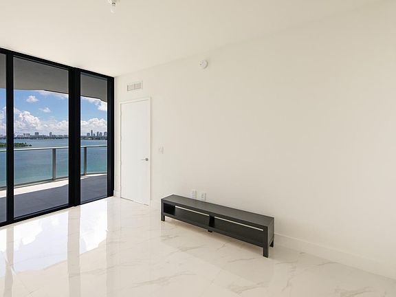 4th image of 700 NE 24th St #9003