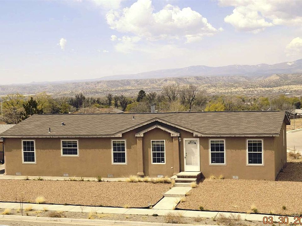 1st image of 822 Vista Pointe Ct