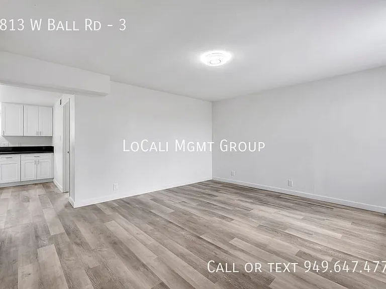 1813 W Ball Rd #3 — Photo 33