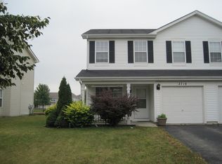 2710 Idaho Rd, Naperville, IL 60564