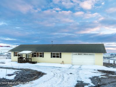 7 S Sioux Trl, Boulder, WY, 82923