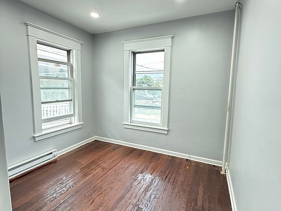 3rd image of 183 Delaware Ave #2F