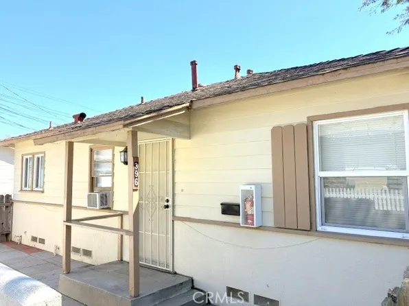 396 N 9th Ave, Upland, CA 91786