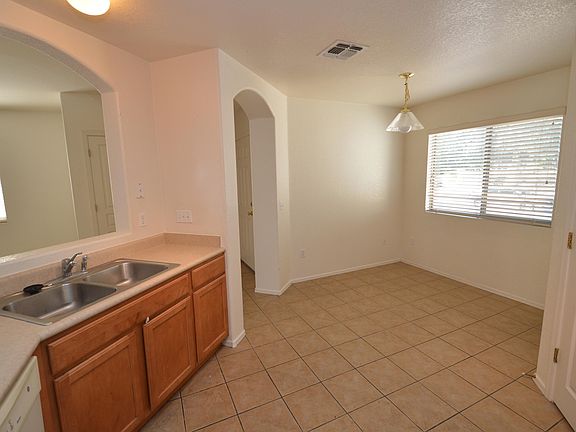 4th image of 6815 W Quailwood Way