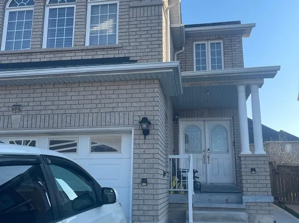7275 Village Walk, Mississauga, ON L5W 1V7