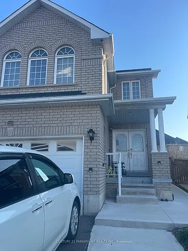 7275 Village Walk Photo 1