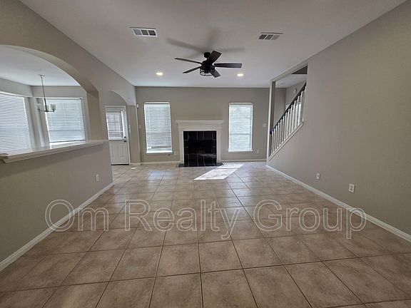 5th image of 17207 Rancho Verde Way
