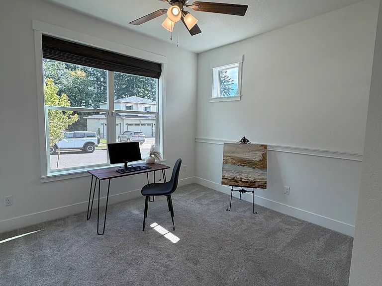 Downstairs bedroom / Office