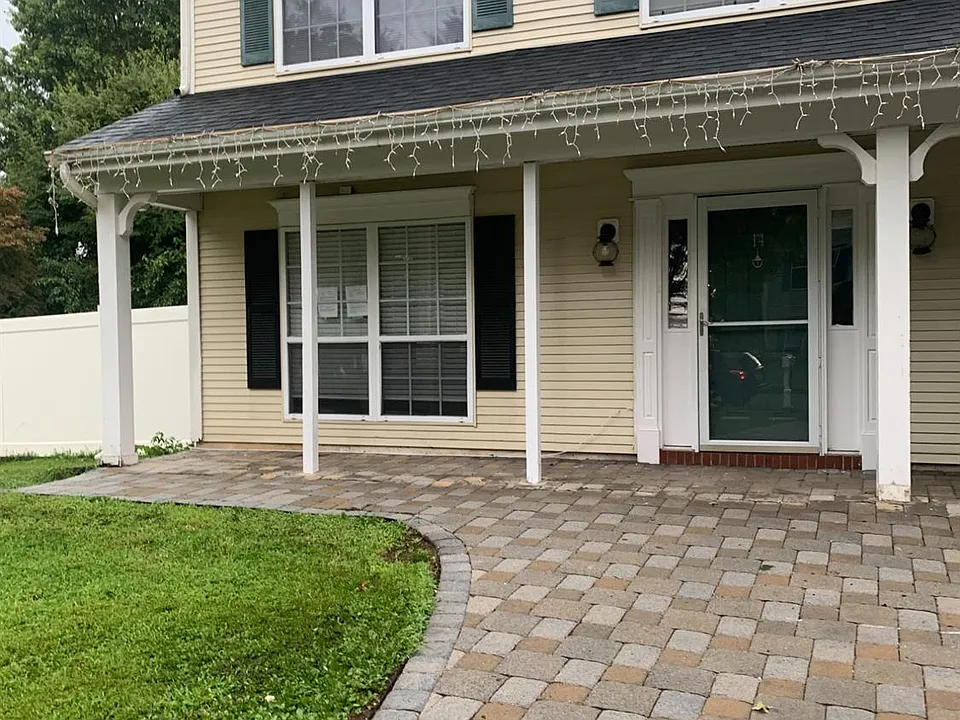 14 Colson Ct