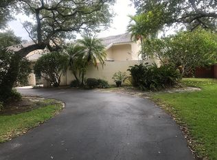 9400 SW 102nd Ct, Miami, FL 33176