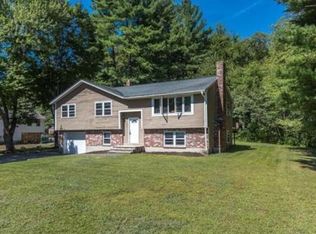 3 Scaltrito Dr, Wilmington, MA 01887