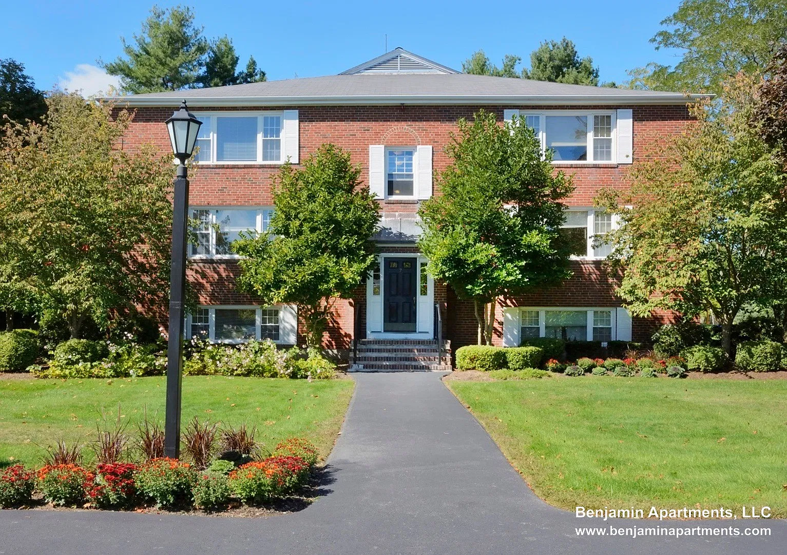 2 bed, $3,500 — Photo 2
