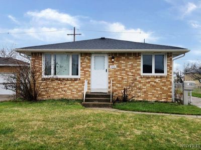 146 Lou Ann Dr, Buffalo, NY, 14225